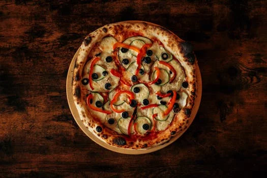 deluxe pizza with vegetables